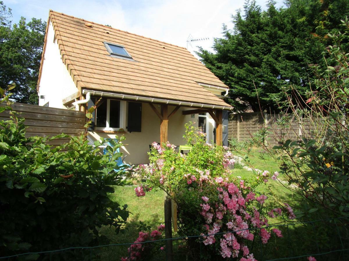 Gîte dans les Alpes Mancelles Gesnes-le-Gandelin Extérieur photo